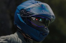 خوذة Shoei GT-Air 3 الذكية تأتي مع شاشة AR مدمجة لركوب أكثر أمانًا وذكاء